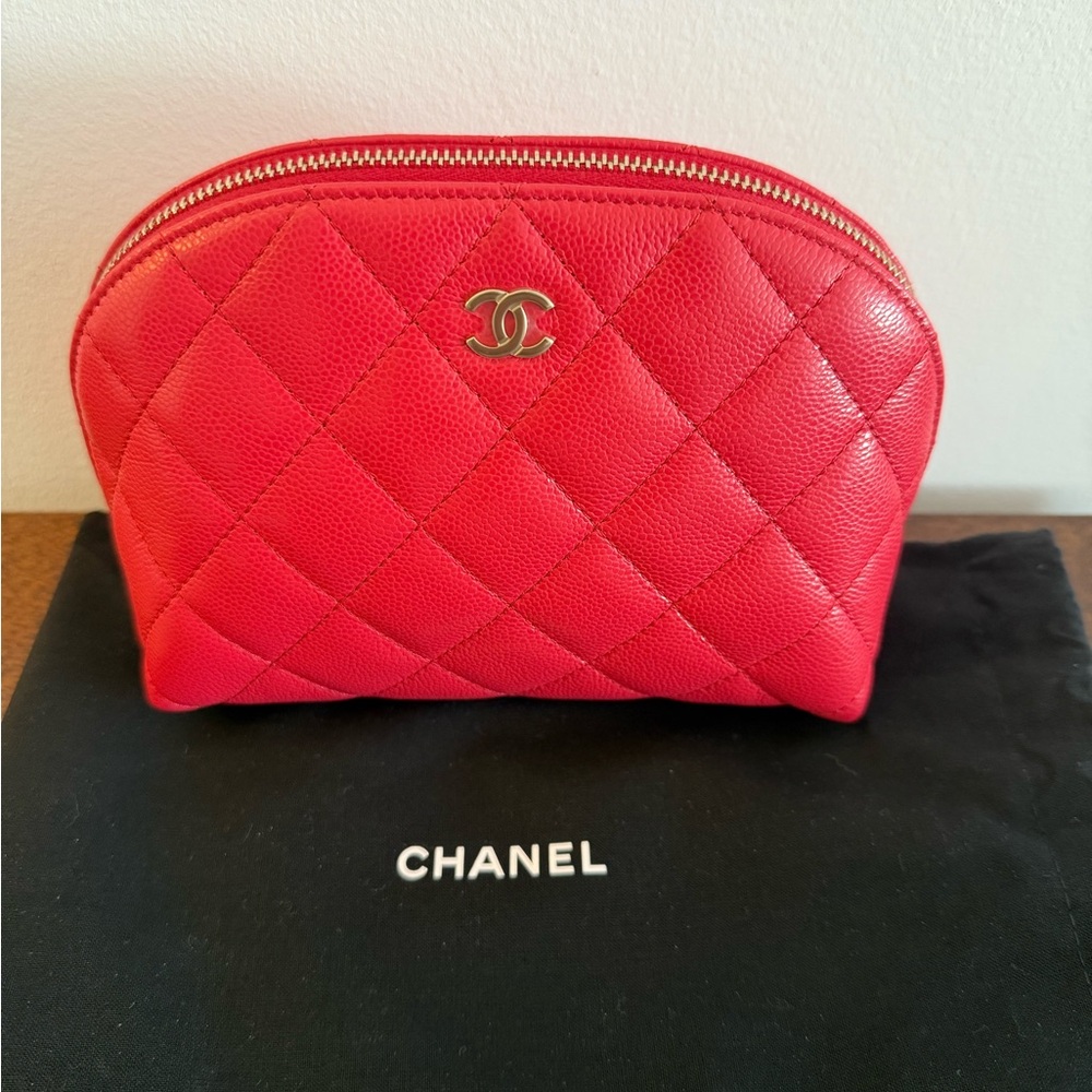 Brand New!!! Chanel Classic Caviar Leather Cosmetic Case/Pouch